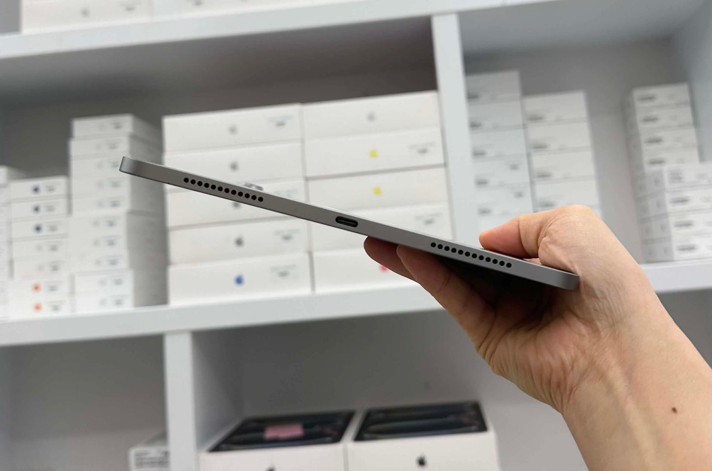 IPad Air 6 bản 256GB Màu xám - Pin 93% - 3WK1G - A-*