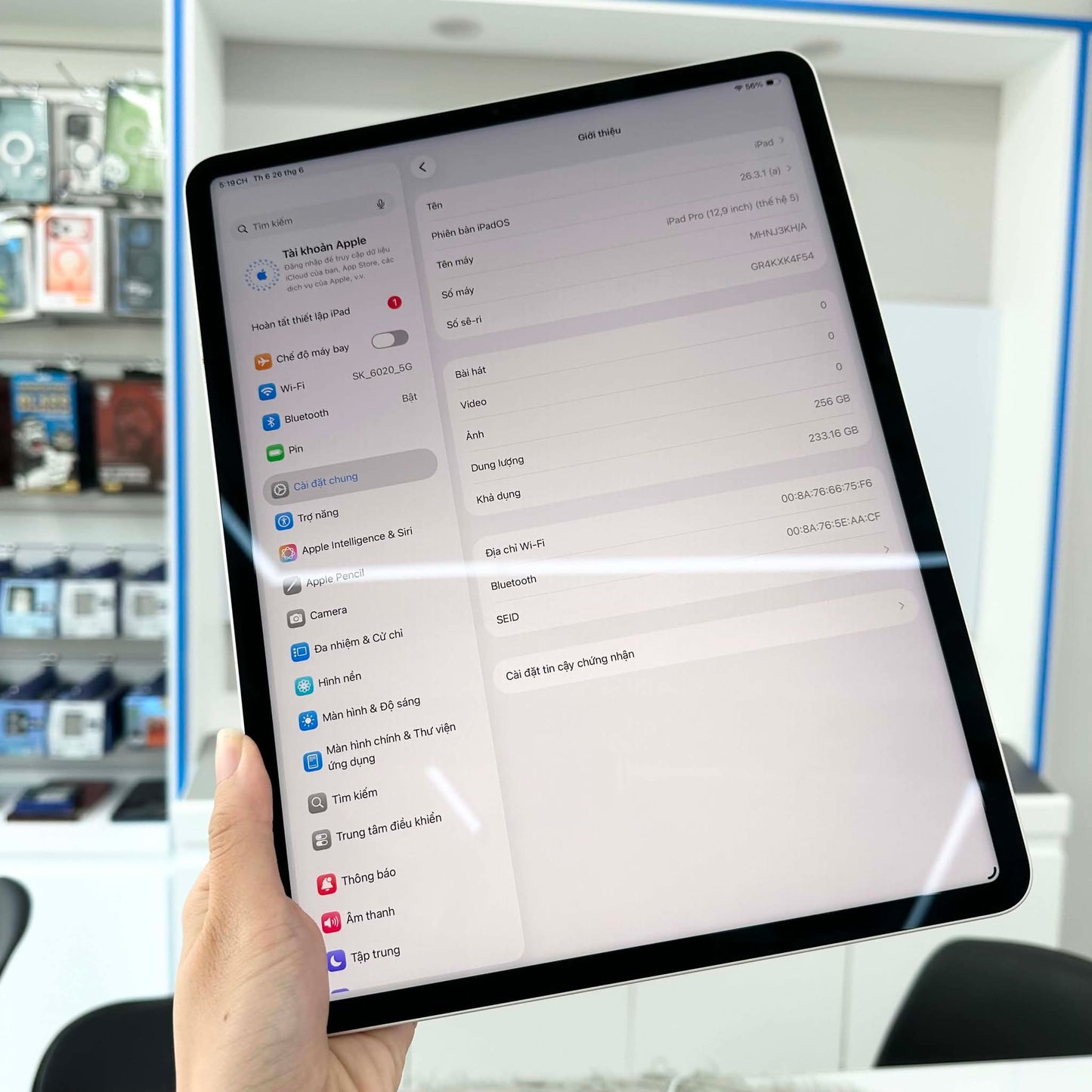 IPad Pro M1 bản 256gb Màu bạc 12.9 inch - Pin 90% - K4F54