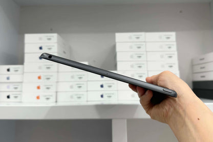 IPAD GEN 8 32GB XAM - Pin 98% - BQ1GC A-*