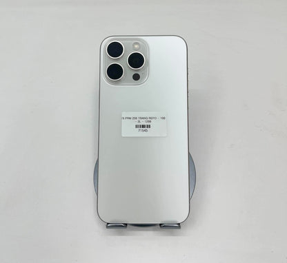 IPhone 15 Promax 256gb Màu trắng refo - Pin 100% sạc 3 lần - 71545
