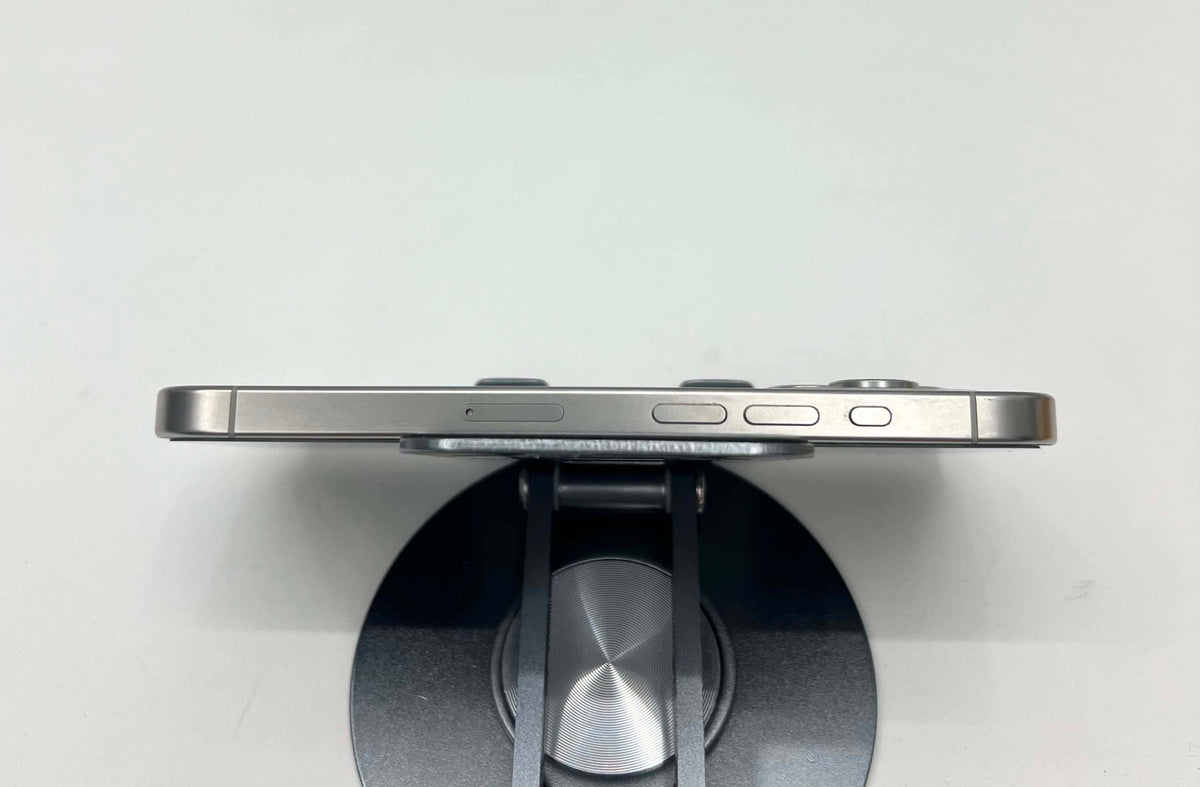 IPhone 15 Pro 128gb Màu trắng  - pin 88% - 43930- a-