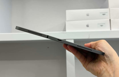 IPad Pro 2018 bản 64GB Màu xám bản sim- Pin 81% - rkd7v - a-* Busan