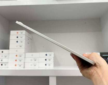 Ipad Gen 10 64gb màu bạc - Pin 100% - 06D1Q