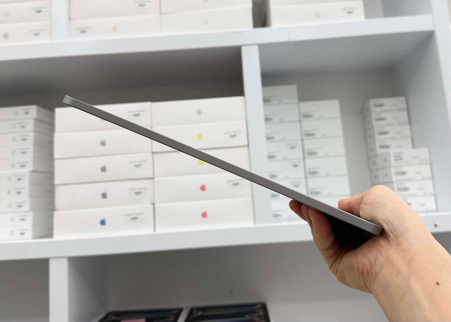 Ipad Air M3 128gb Màu xám   - Pin 100% - WPM4N, 6KK7T