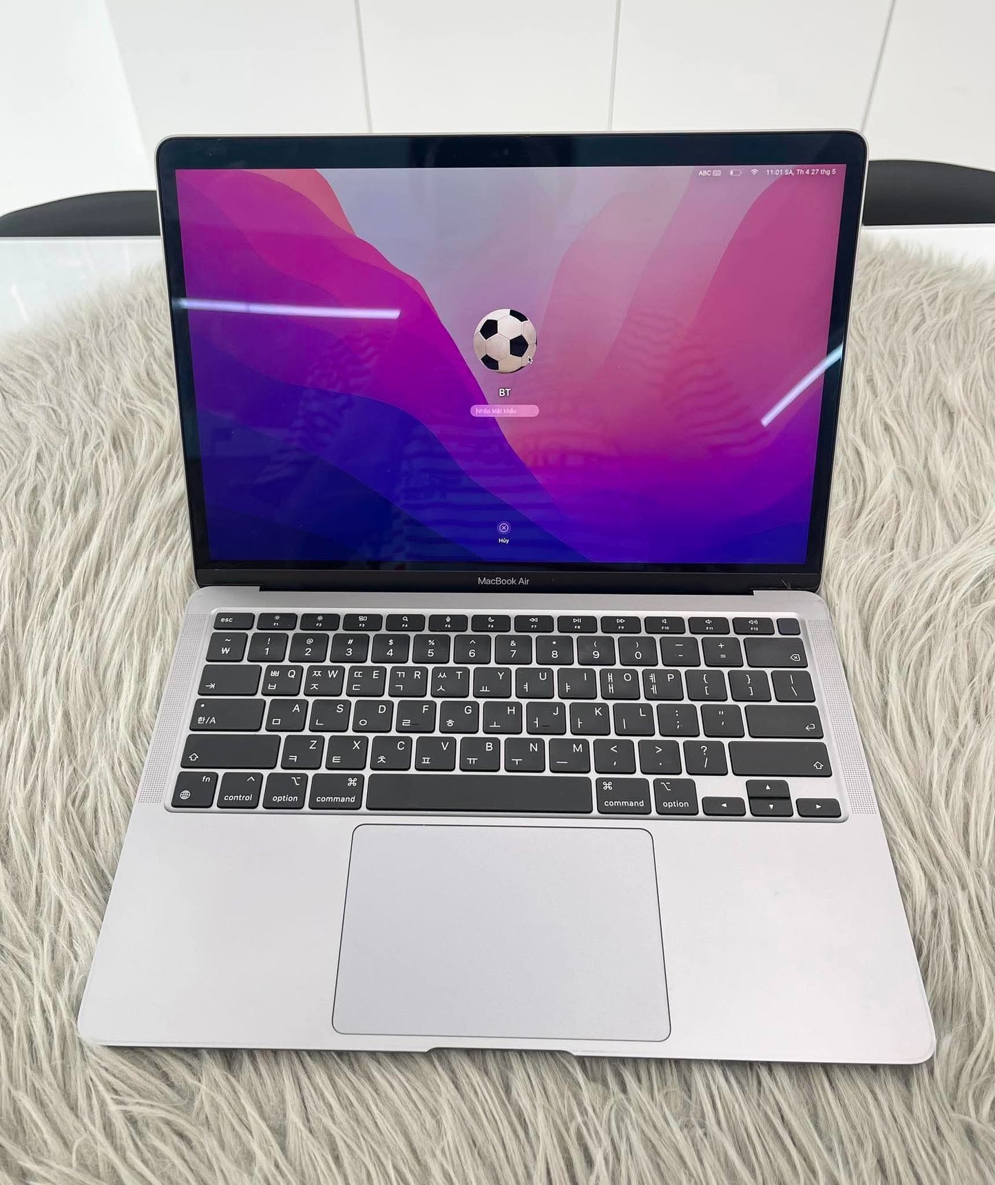 MacBook Air M1 bản 8gb/256gb Màu Xám - Pin 91% - 0Q6L4 A-*