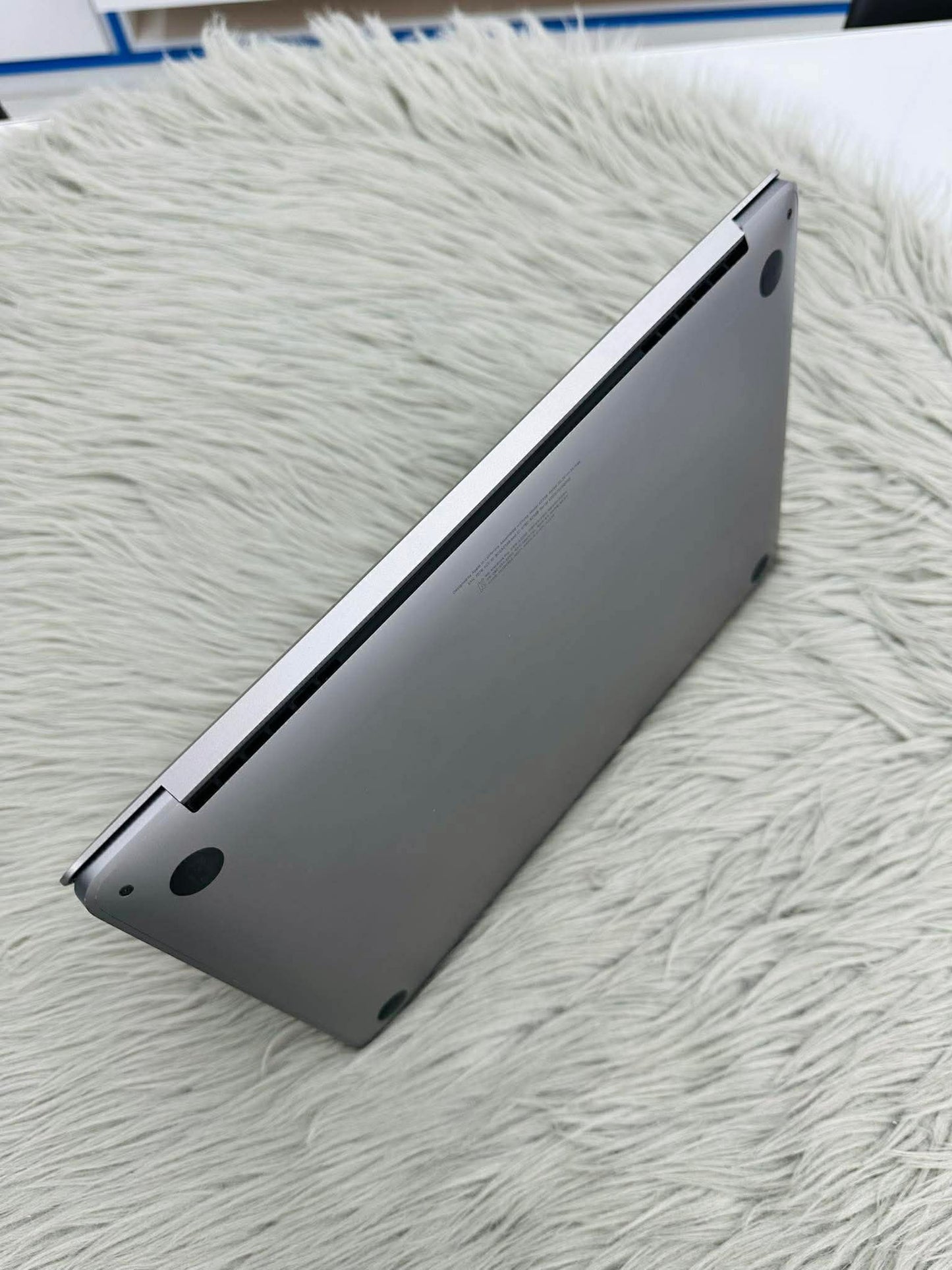 MacBook Pro M1 bản 8gb/256gb Màu xám - Pin 83% - 28Q05D - A-