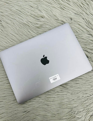 MacBook Pro M1 bản 8gb/256gb Màu xám - Pin 84% - HQQ05D B*