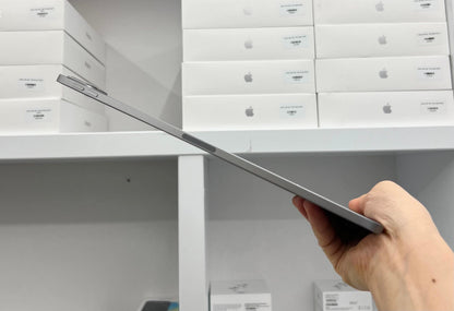 IPad Pro M2 bản 256gb Màu xám - Pin 99% - VVJ7W