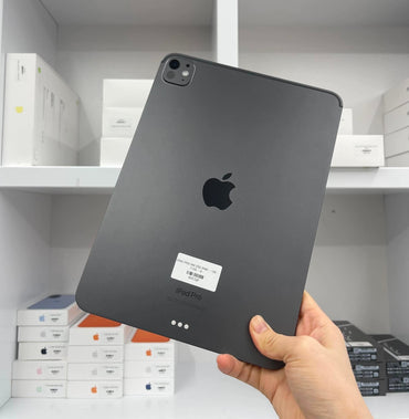 IPad Pro M4 bản 256GB Màu xám - Pin 100% - 4VCQF A-