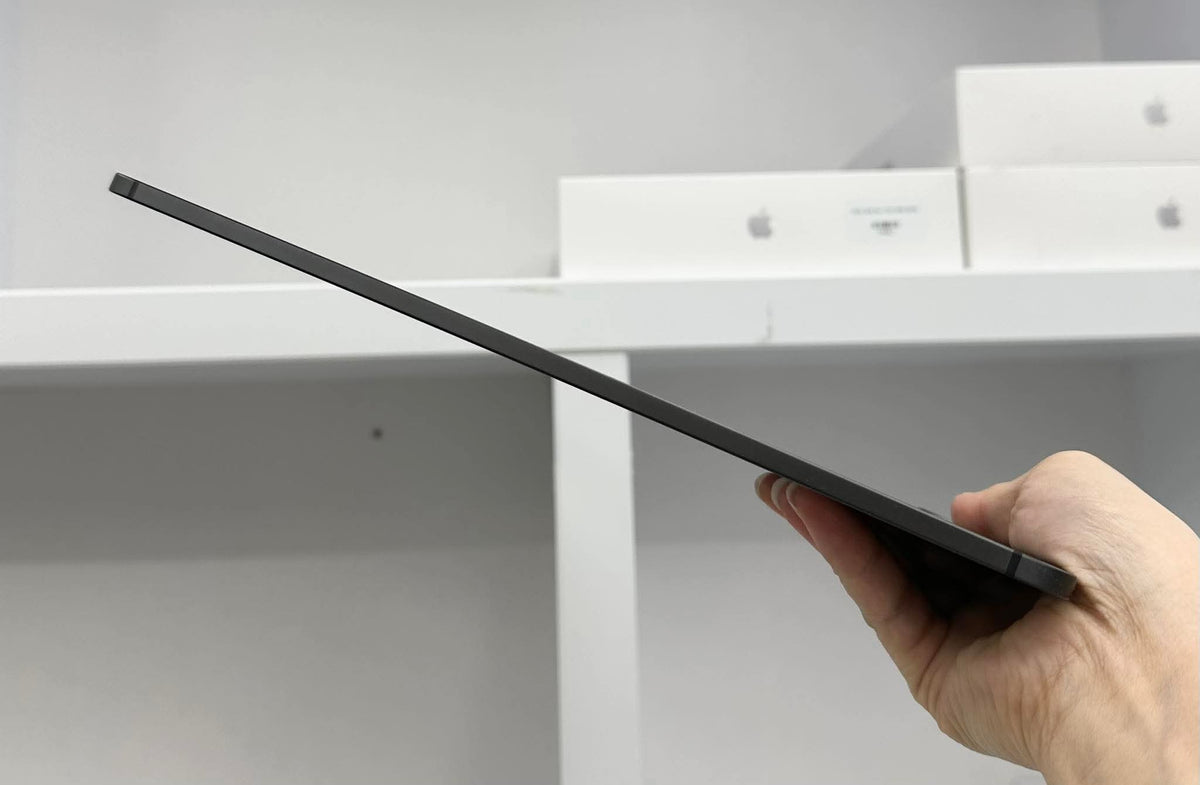 IPad Pro M4 256 màu Đen  - Pin 100% sạc 40 Lần - vvyjv