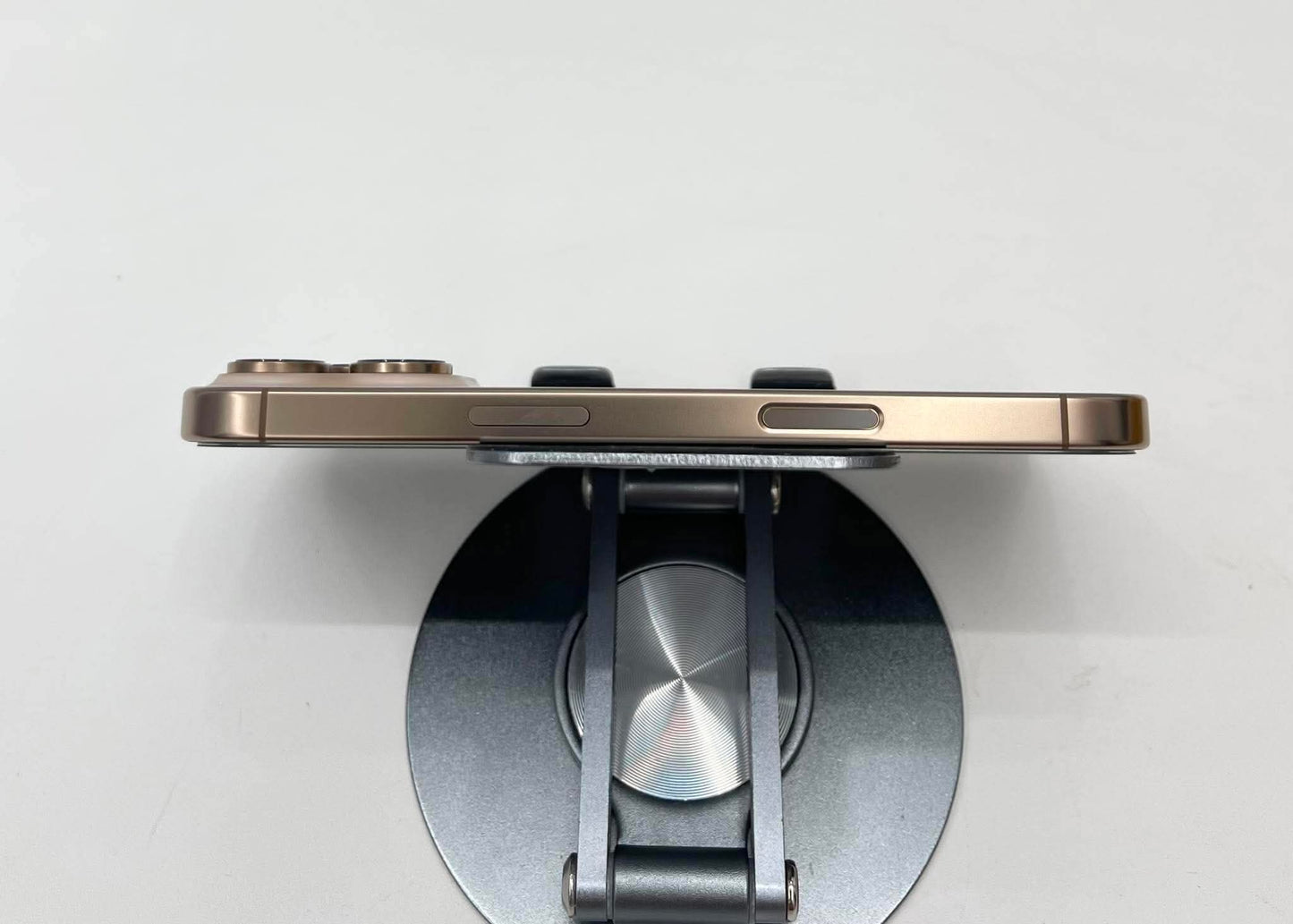 IPhone 16 Pro 256 Màu Vàng - Pin 100% sạc 11 lần - 15959