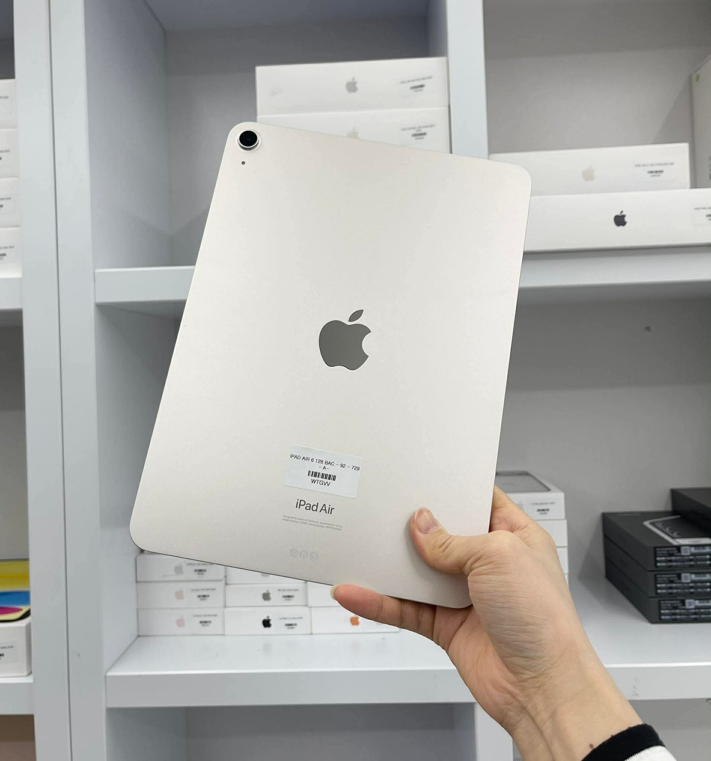 IPad Air 6 bản 128GB Màu Starlight - Pin 92% - WTGVV A-