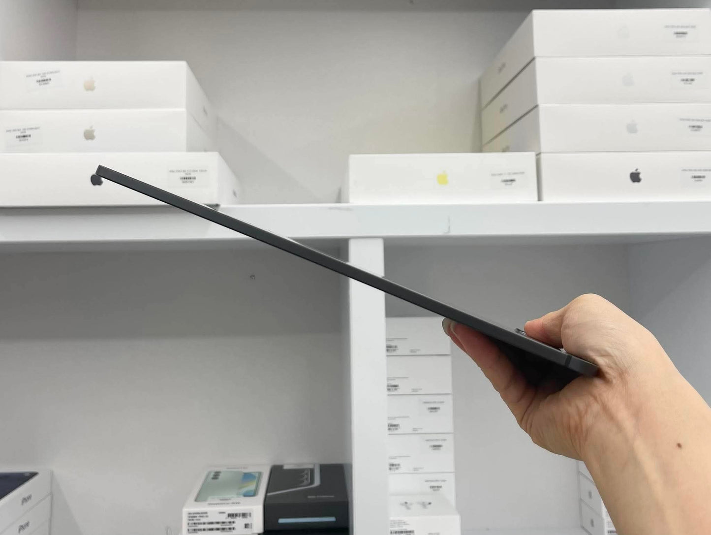 IPad Pro M4 bản 256GB Màu xám - Pin 90% - DYQ0P Teku