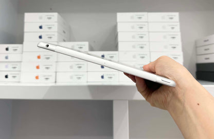 IPAD GEN 8 128GB Bạc - Pin 99% - 1Q1KR