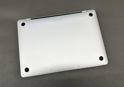 MacBook Pro 2020 8/256 màu bạc - 2p3y1 -a -