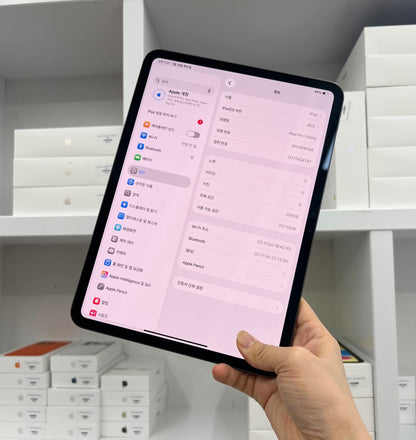 IPad Pro M4 bản 256GB Màu xám  - Pin 98% -QX751 - A-