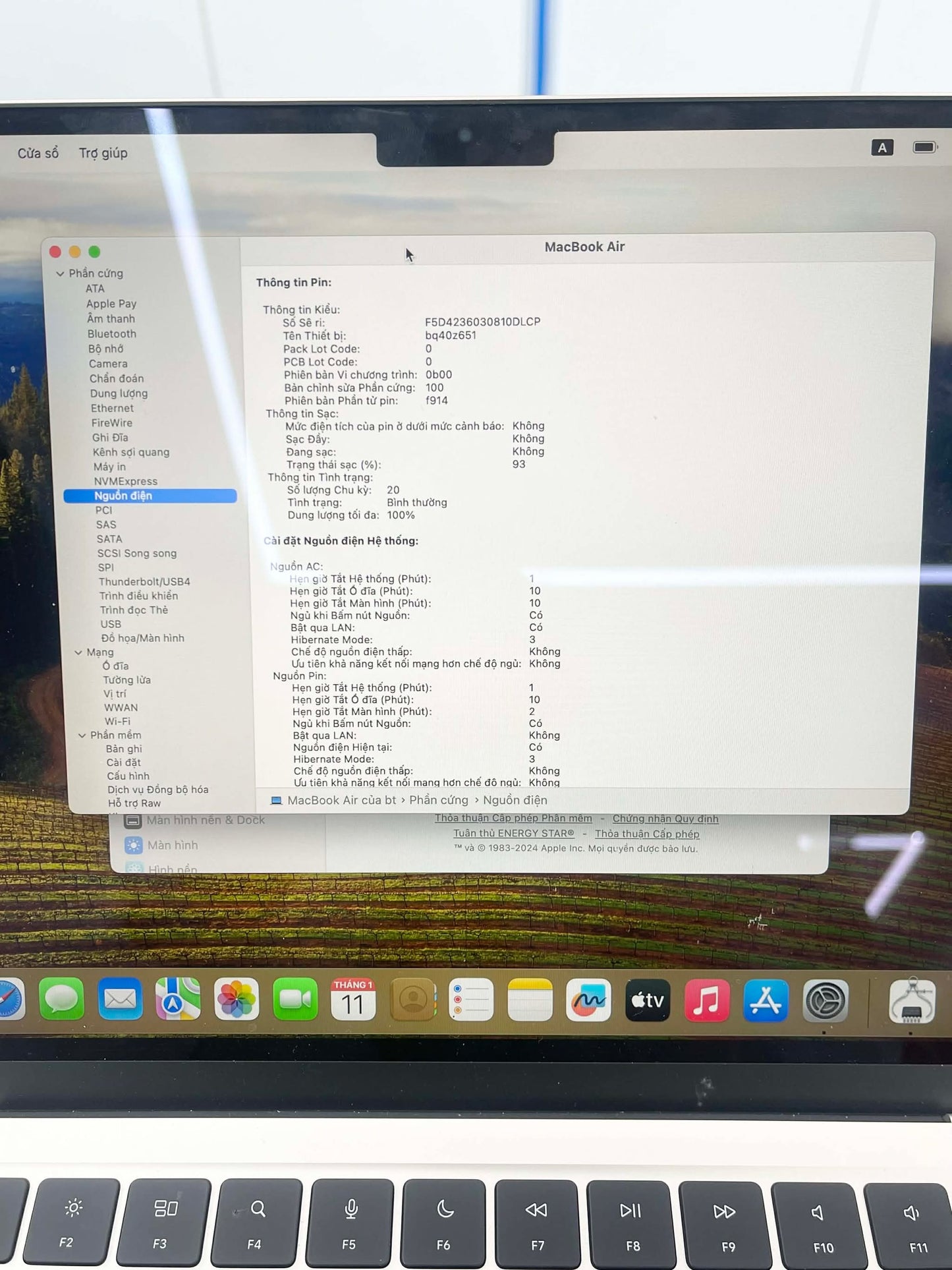 MacBook Air M2 bản 8gb/256gb Màu Starlight - Pin 100% - 4YT27 TEKU