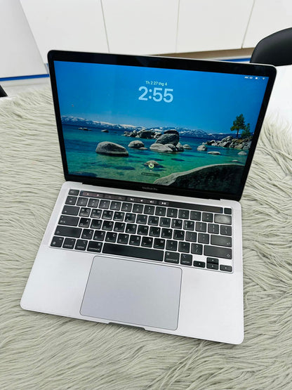 MacBook Pro M1 bản 8gb/256gb Màu xám - Pin 84% - KDQ05D B*