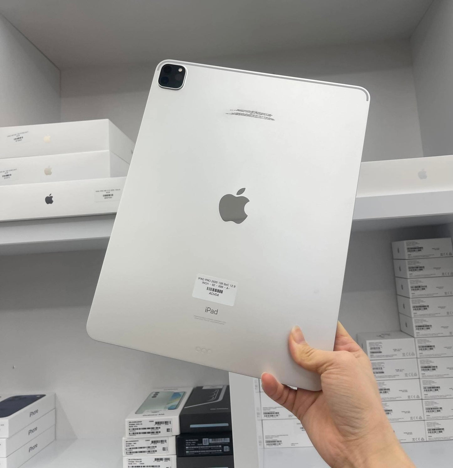 IPad Pro 2020 bản 128gb Màu bạc 12.9 inch - Pin 92% - ADV04 A-