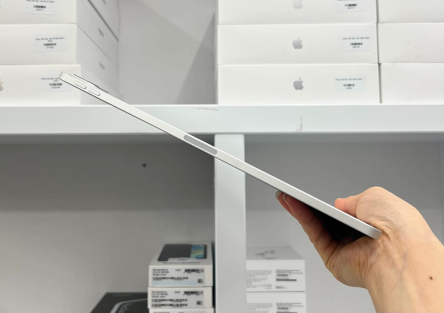 IPad Pro M2 bản 128gb Màu Bạc - pin 100% sạc 35 lần - 0364T