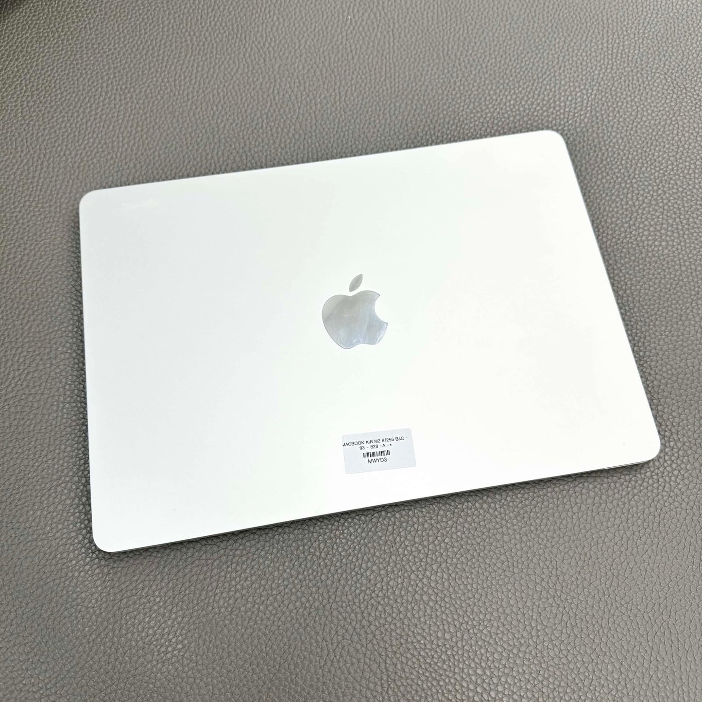 MacBook Air M2 8gb/256gb Màu Bạc - Pin 93% - MWYD3 - A-* Teku
