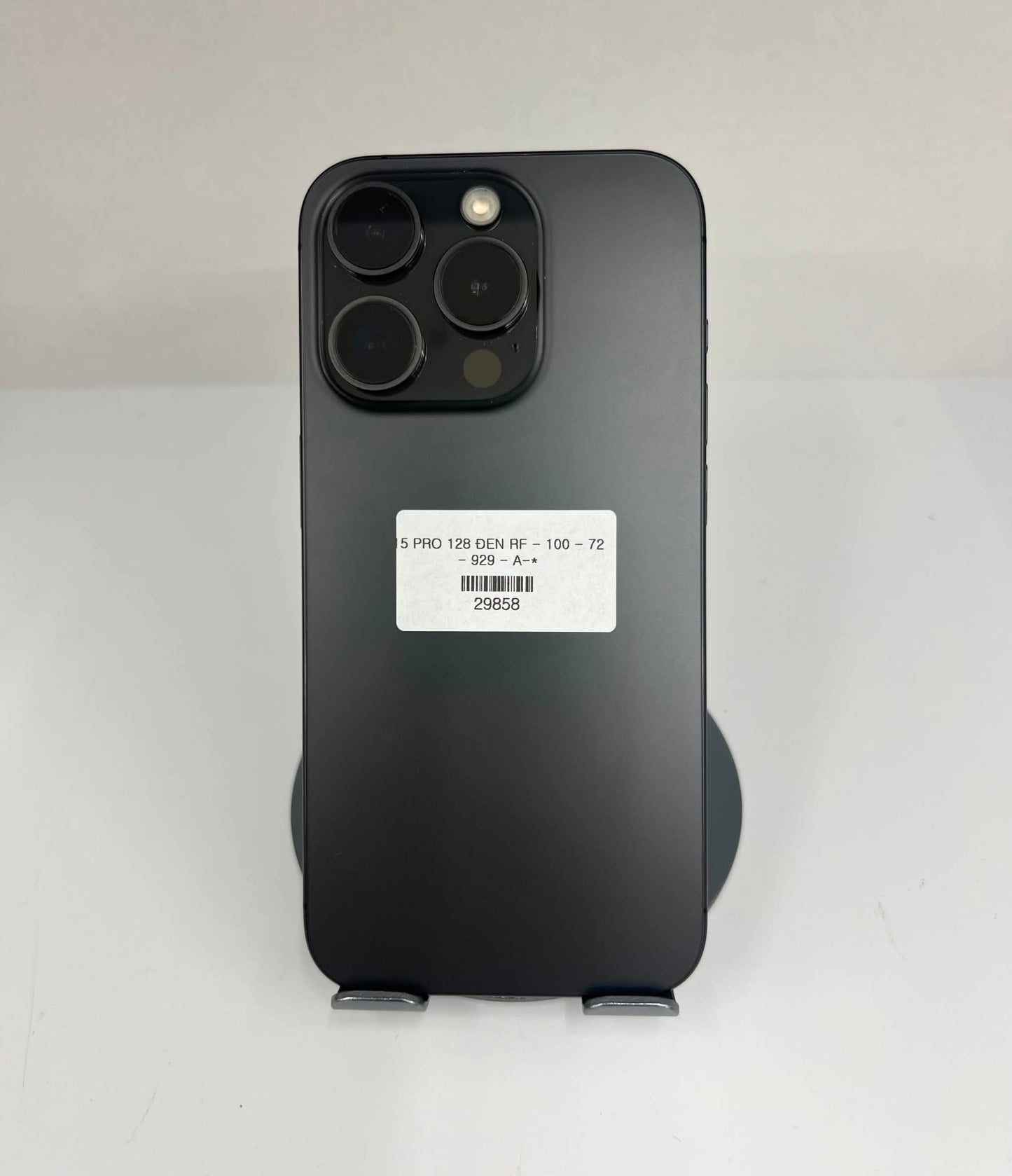 IPhone 15 Pro 128gb Màu đen RF -pin 100 sạc 72 lần -  29858 - A-*