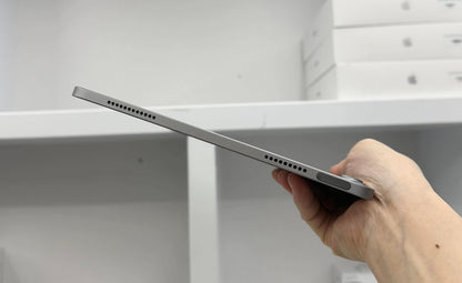 IPad Air 6 bản 128GB Màu xám - pin 88% - XNHQ7