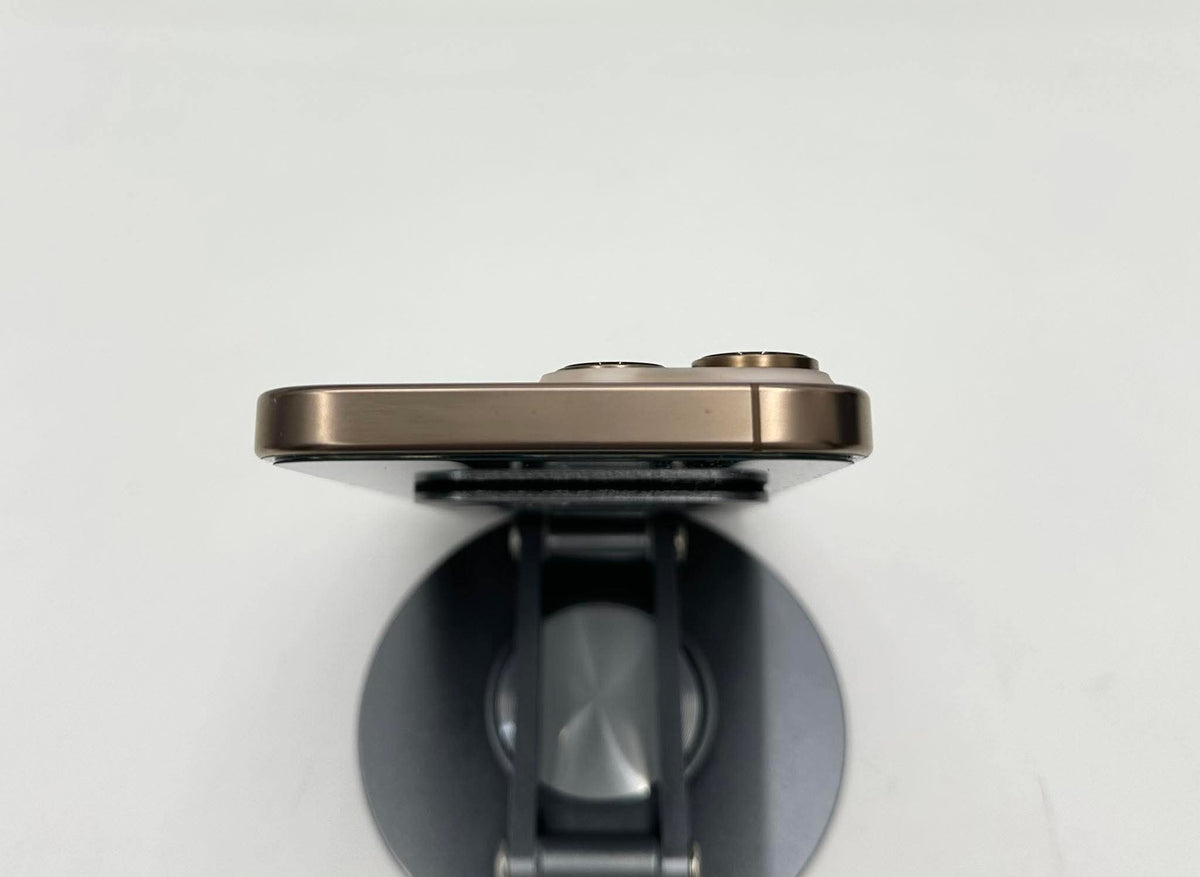 IPhone 16 ProMax 256GB Màu vàng - Pin 93% - 01673 -a -*