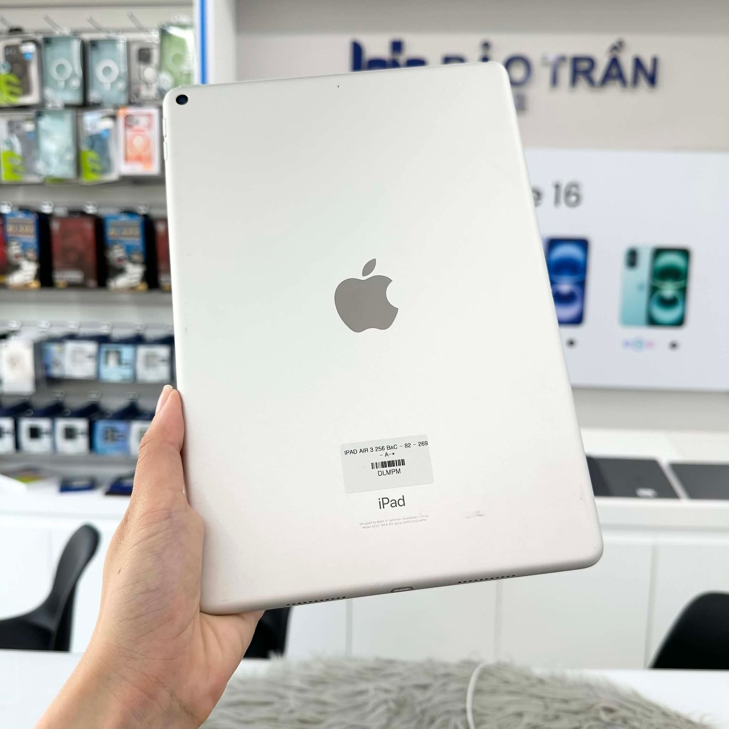 IPad Air 3 256gb Bạc - Pin 82% - DLMPM A-*