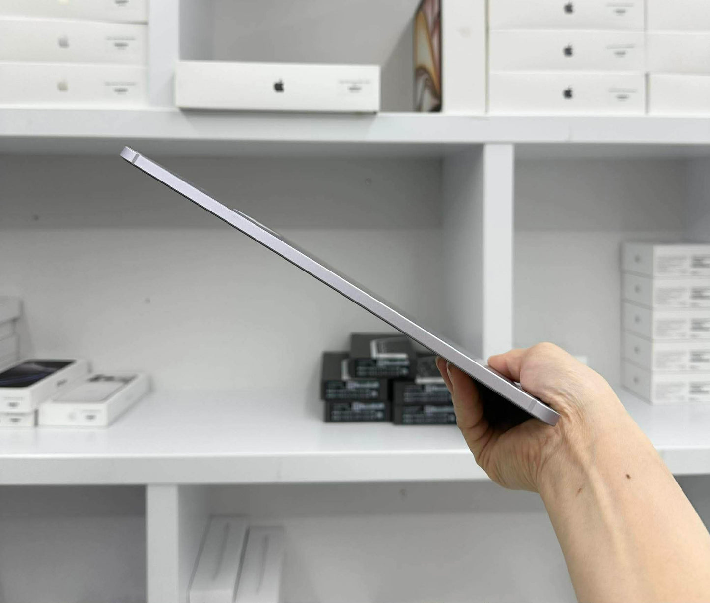 IPad Air 6 bản 128gb Màu Tím - Pin 98% - 7RX7L A-*