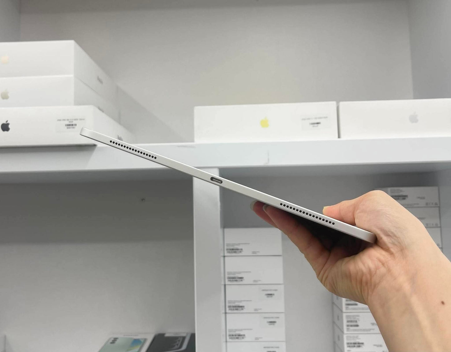 IPad Pro 2020 bản 128gb Màu bạc 12.9 inch - Pin 92% - ADV04 A-