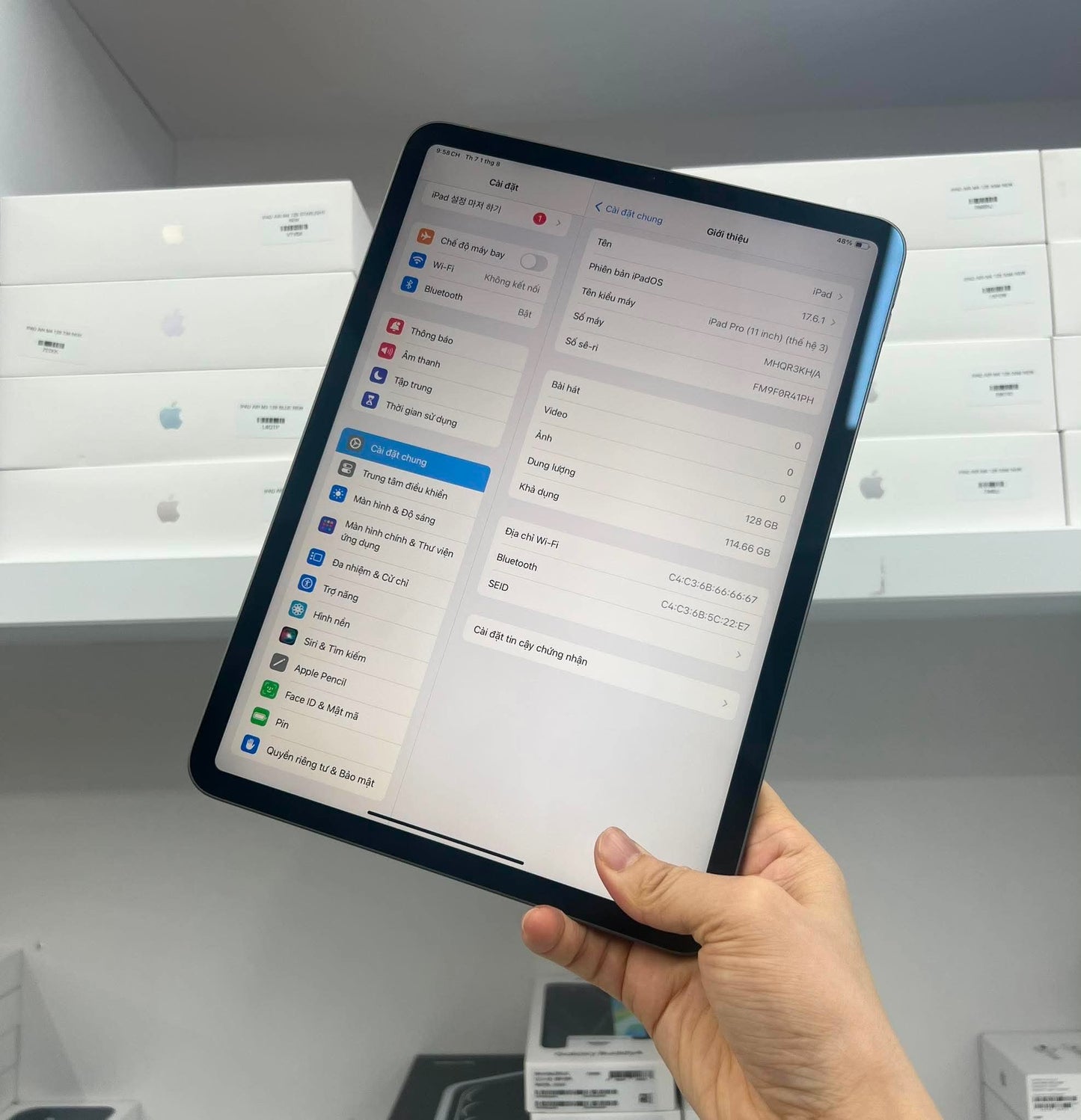 IPad Pro M1 bản 128gb Màu xám  - Pin 97% - r41ph - a-*