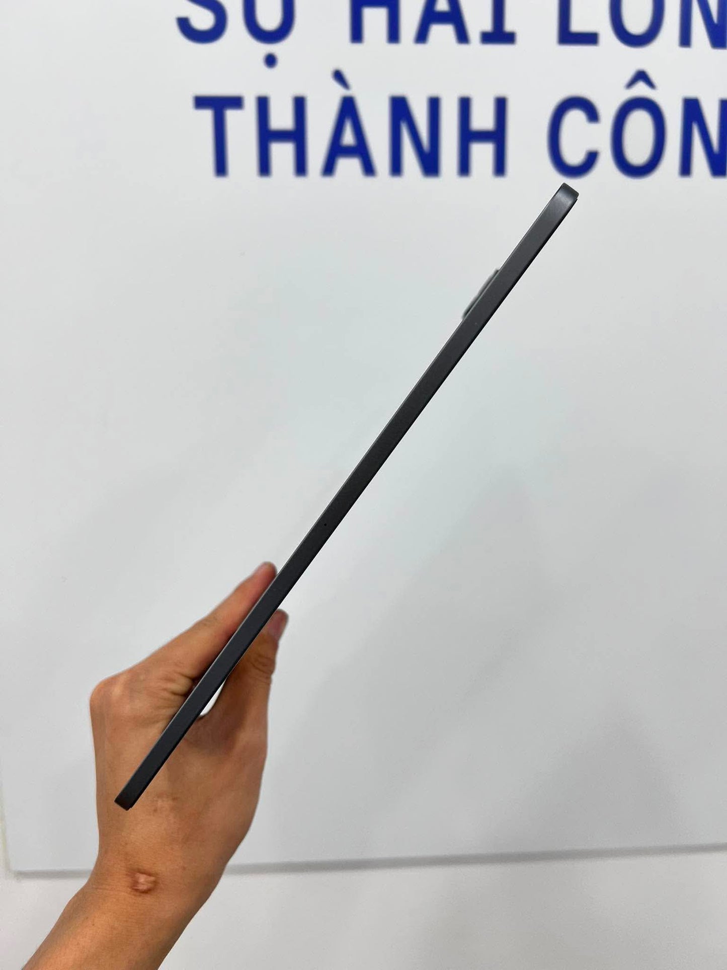 IPad Pro M1 bản 256GB Màu xám - Pin 89% - MQXPW - A- Teku