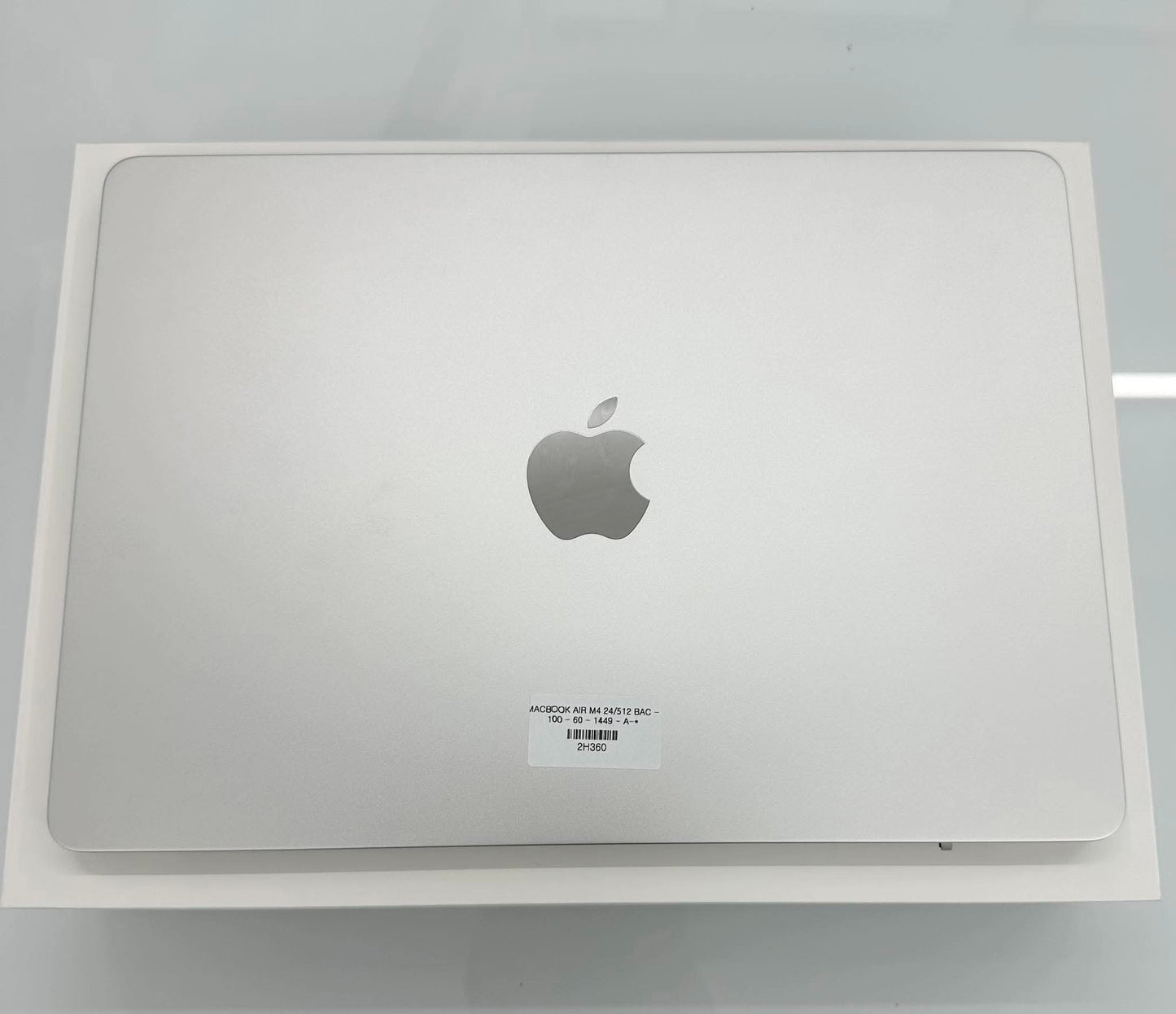MacBook Air M4 24/512 bac  - Pin 100% sạc 60 lần  - 2H360 - a-*