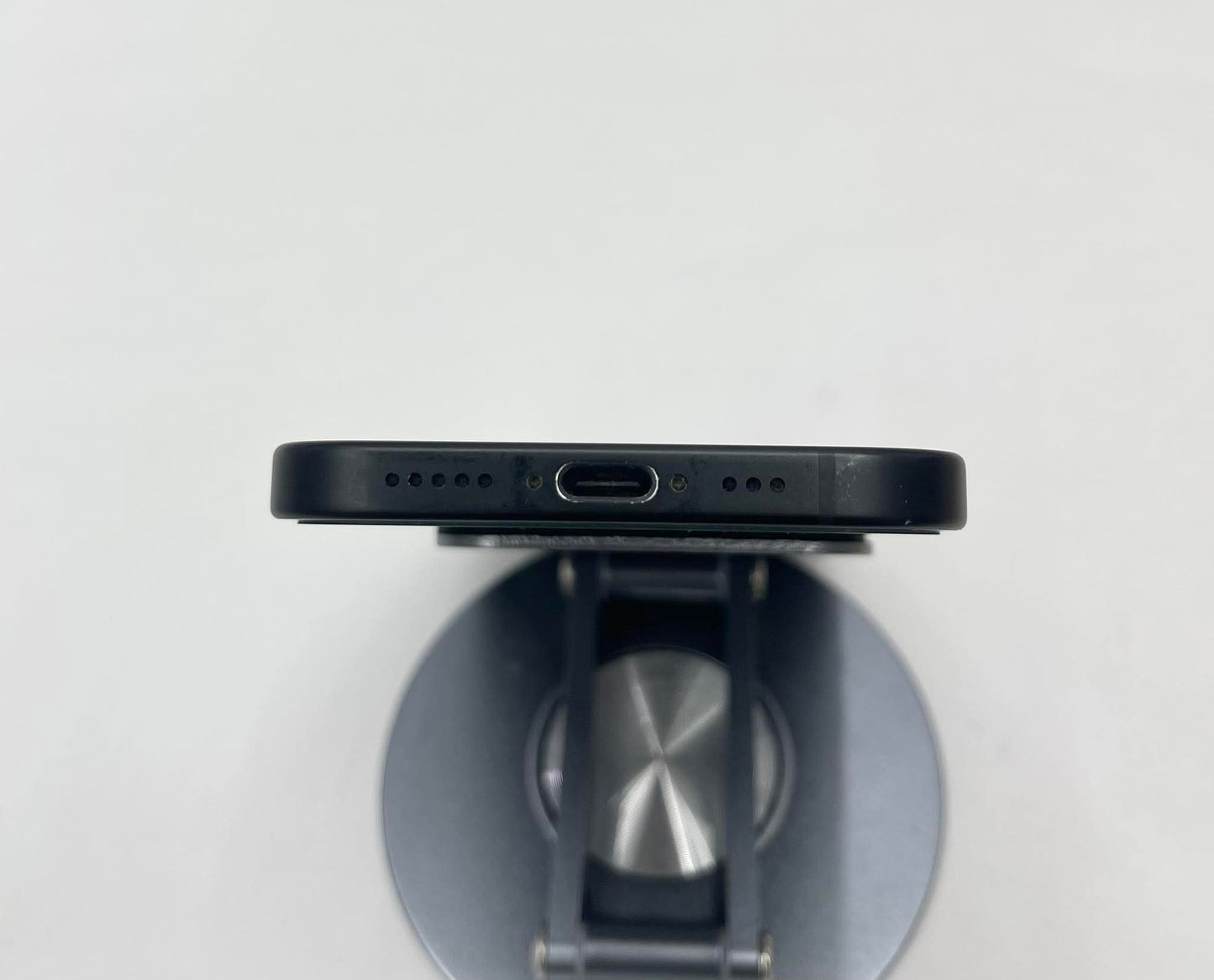 IPhone 15 bản 128gb Màu Đen - Pin 80% - 79519 A-*