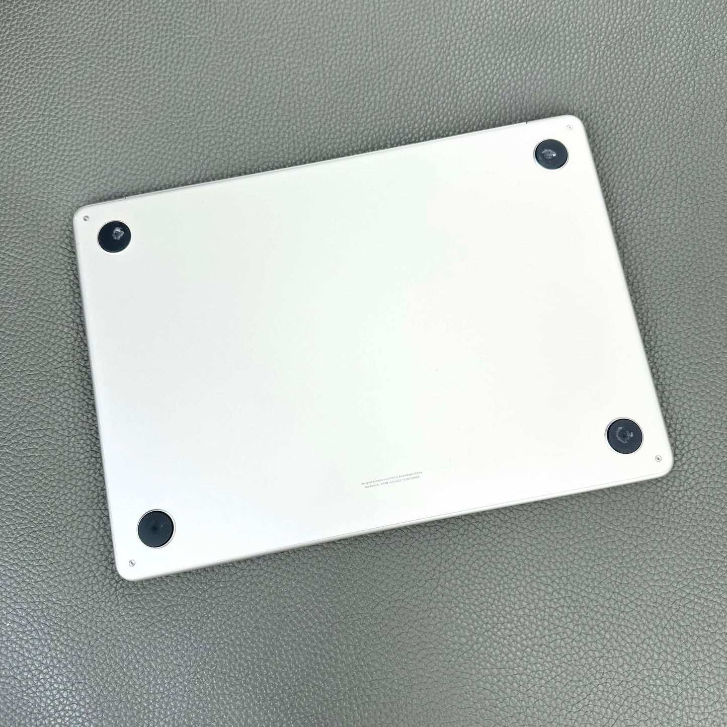 MacBook Air M2 bản 8gb/256gb Màu Starlight - Pin 86%  - 35MW9 - A-*