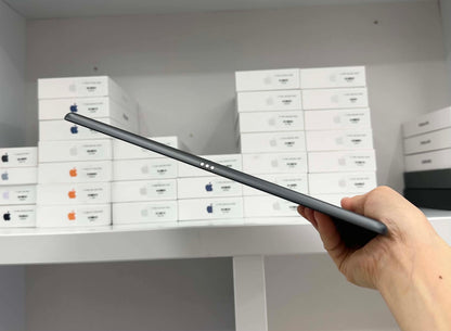 IPAD GEN 8 32GB XAM - Pin 98% - BQ1GC A-*