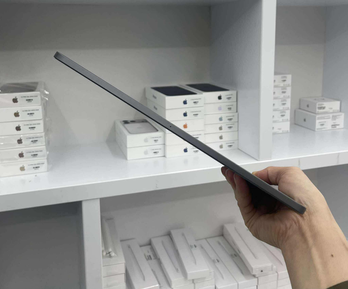 IPad Pro M1 bản 128GB Màu Xám - Pin 100% sạc 48 lần - 2V24M