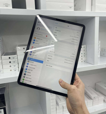 IPad Pro M1 bản 128GB Màu Xám - Pin 100% sạc 48 lần - 2V24M