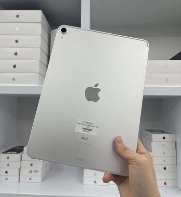 IPad Pro 2018 bản 64GB Màu bạc - Pin 95% - RKKD81