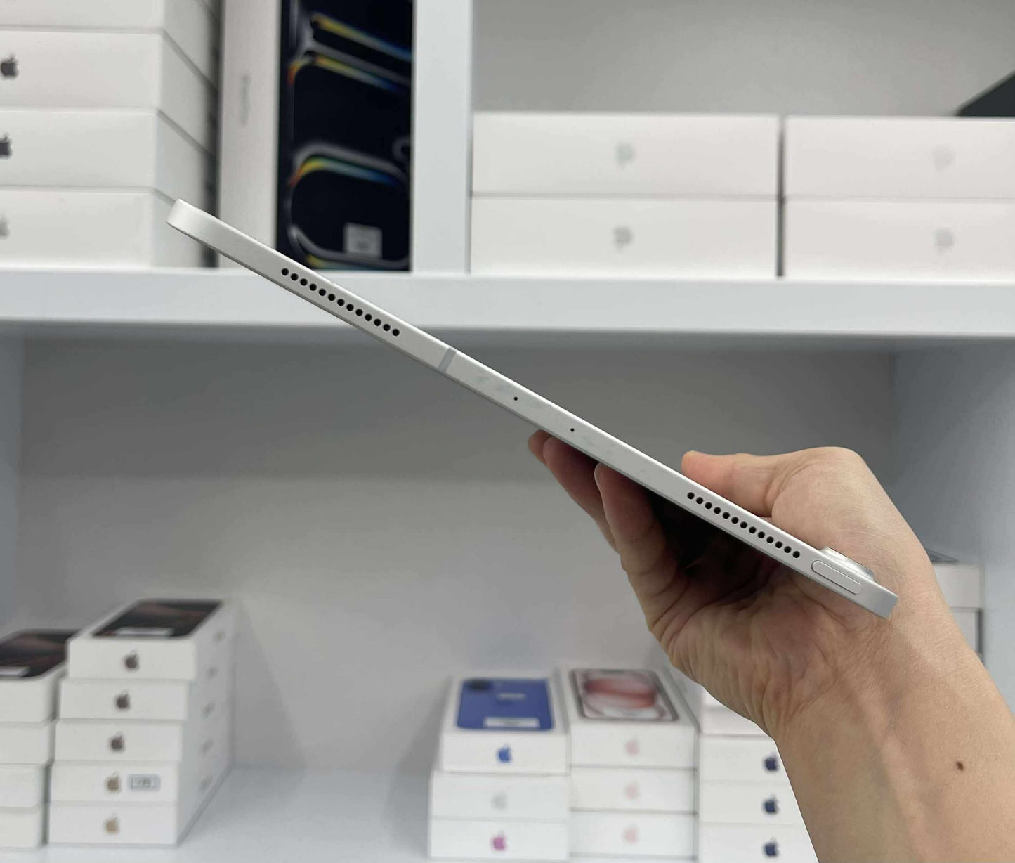IPad Pro 2018 bản 64GB Màu bạc - Pin 95% - RKKD81