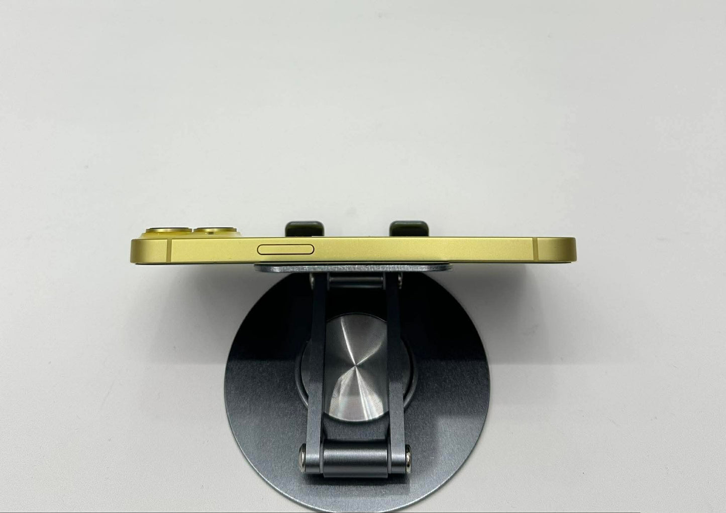 IPhone 14 128GB màu Vàng - Pin 84% - 12590 A- TEKU