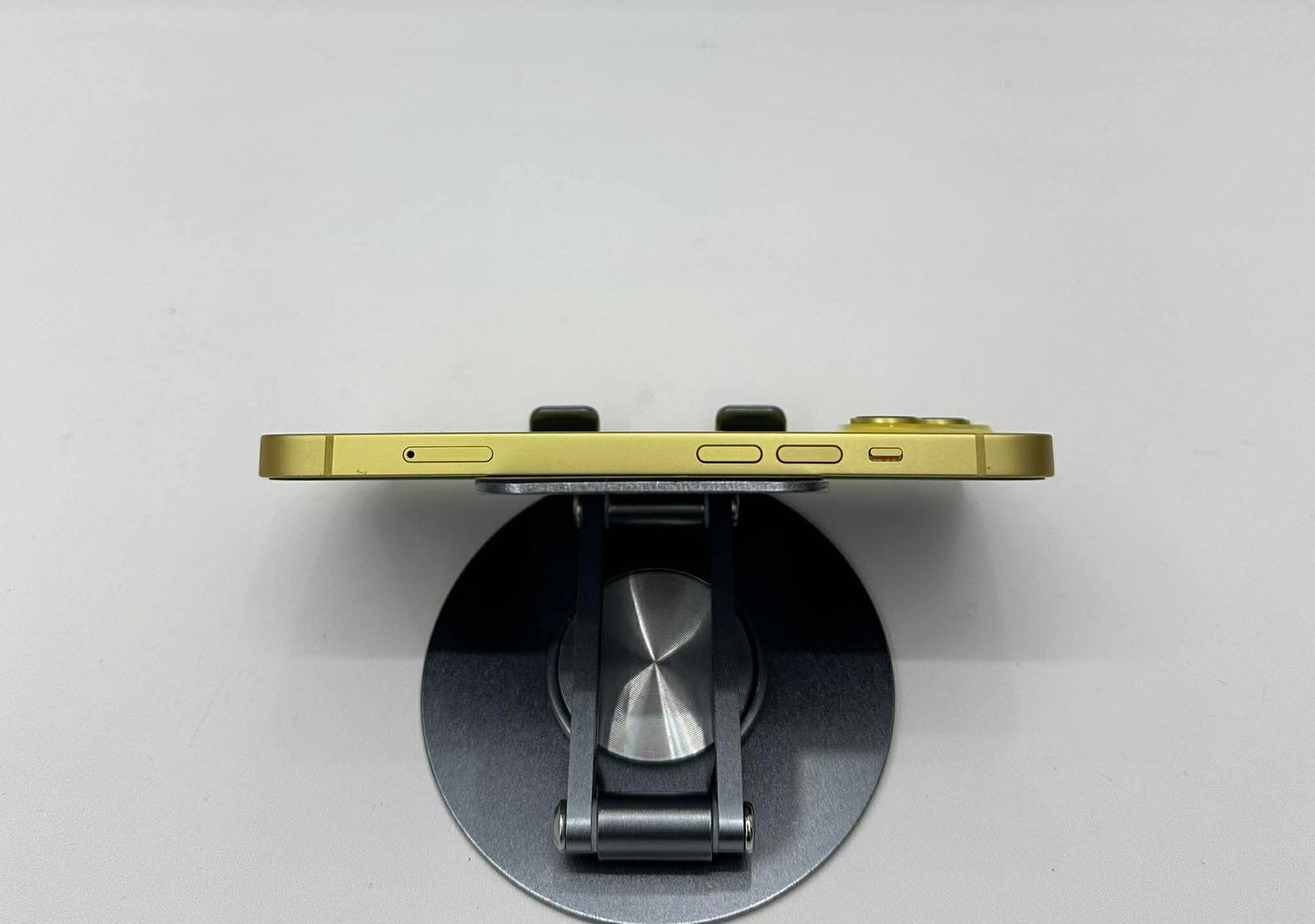 IPhone 14 128GB màu Vàng - Pin 84% - 12590 A- TEKU