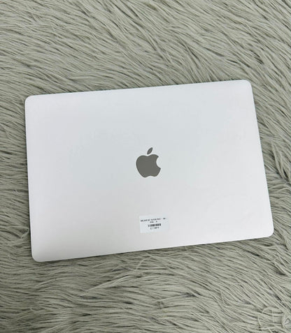 MacBook Air M1 bản 8gb/256gb Màu Bạc - Pin 90% - E11WFY A-