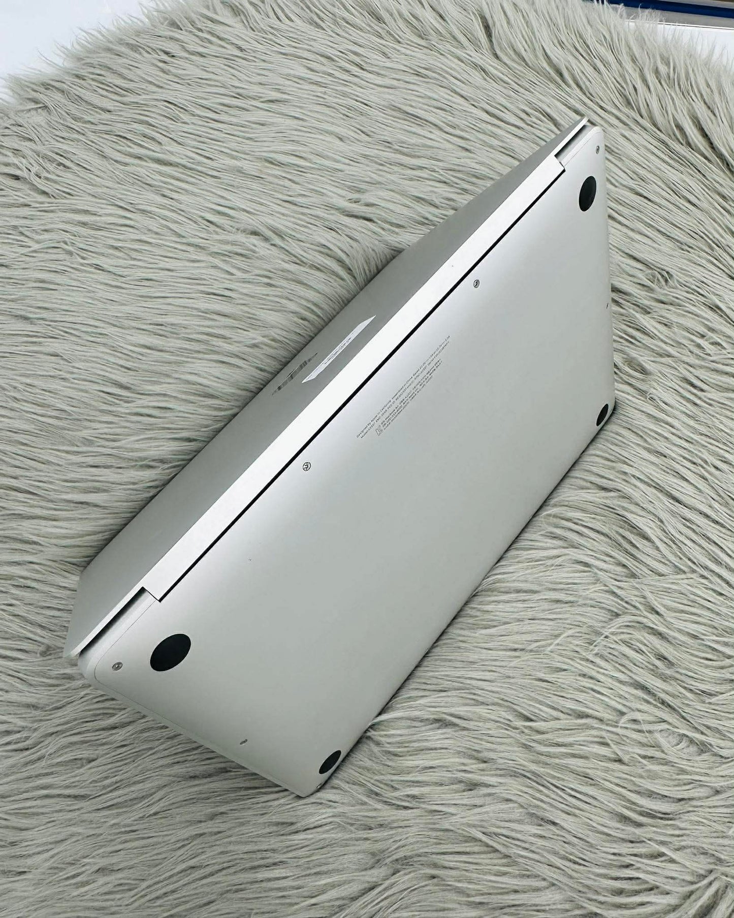 MacBook Air M1 bản 8gb/256gb Màu Bạc - Pin 97% - 3B1WFX A-