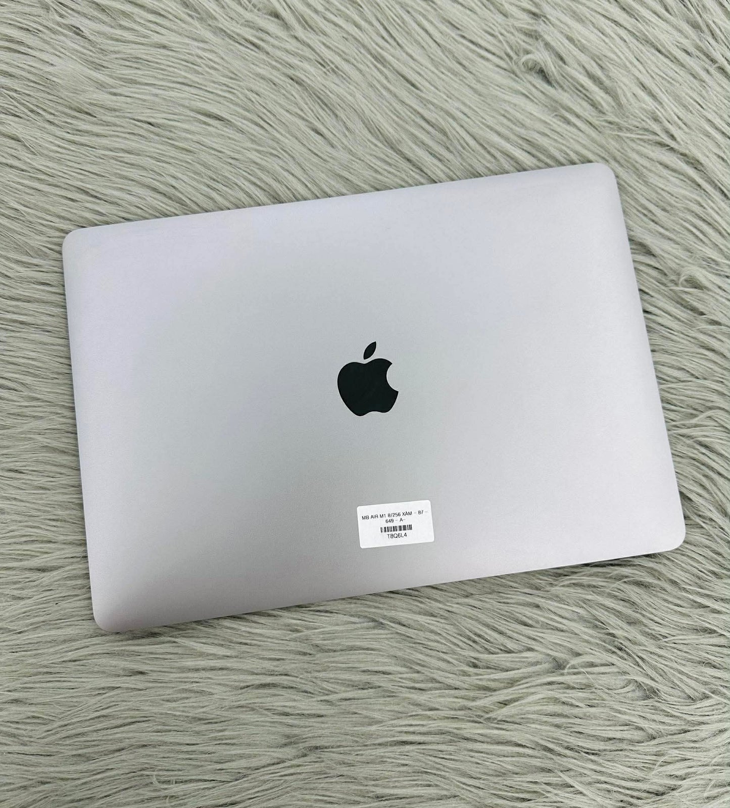 MacBook Air M1 bản 8GB / 256GB Màu xám - Pin 87% - T8Q6L4 A-