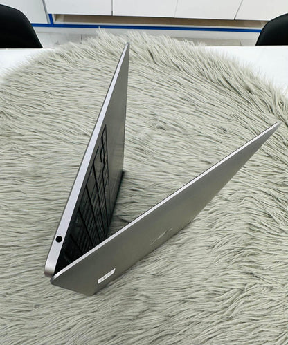 MacBook Air M1 bản 8GB / 256GB Màu xám - Pin 87% - T8Q6L4 A-