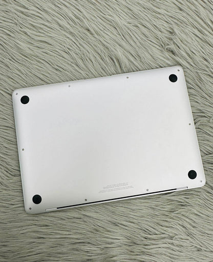 MacBook Air M1 bản 8gb/256gb Màu Bạc - Pin 86% - 2Q6L7 A-