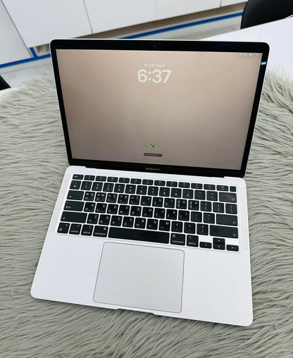 MacBook Air M1 bản 8gb/256gb Màu Bạc - Pin 97% - 83Q6L7 A-