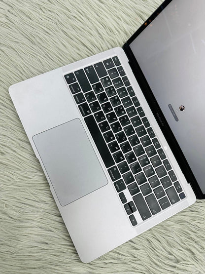 MacBook Air M1 bản 8GB / 256GB Màu xám - Pin 87% - HQQ6L4 B*